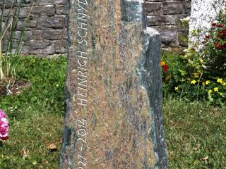 Findlinge und Spaltfelsen