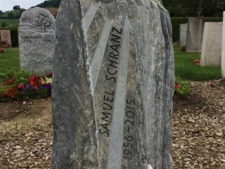 Findlinge und Spaltfelsen